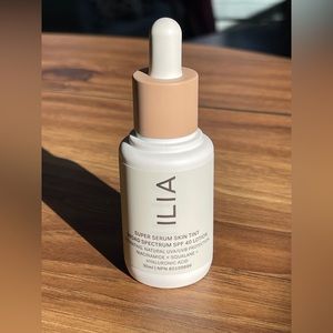 Ilia super serum skin tint - balos